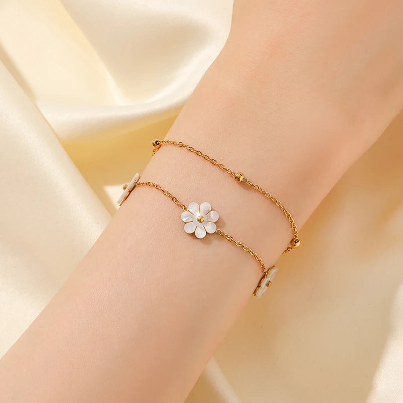 Juego de 3 Joyas Margaritas Blancas 