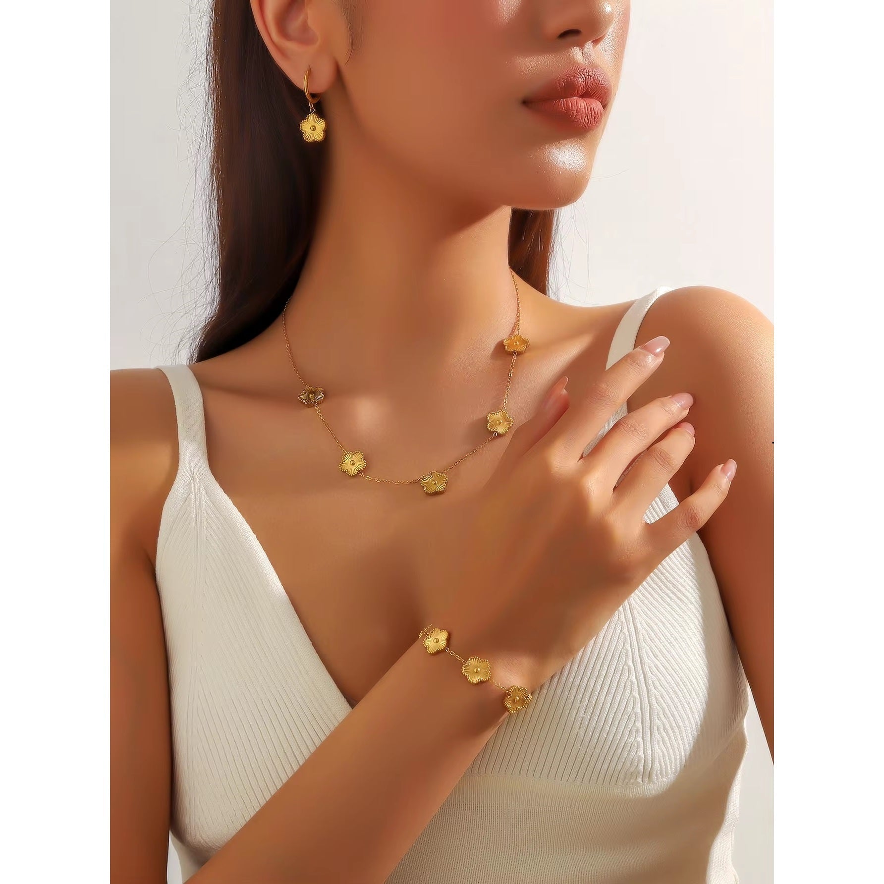 Estuche de 3 Joyas Margaritas Oro 