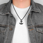 Collar ancla hombre negro