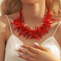 Collar con Gran Colgante de Coral