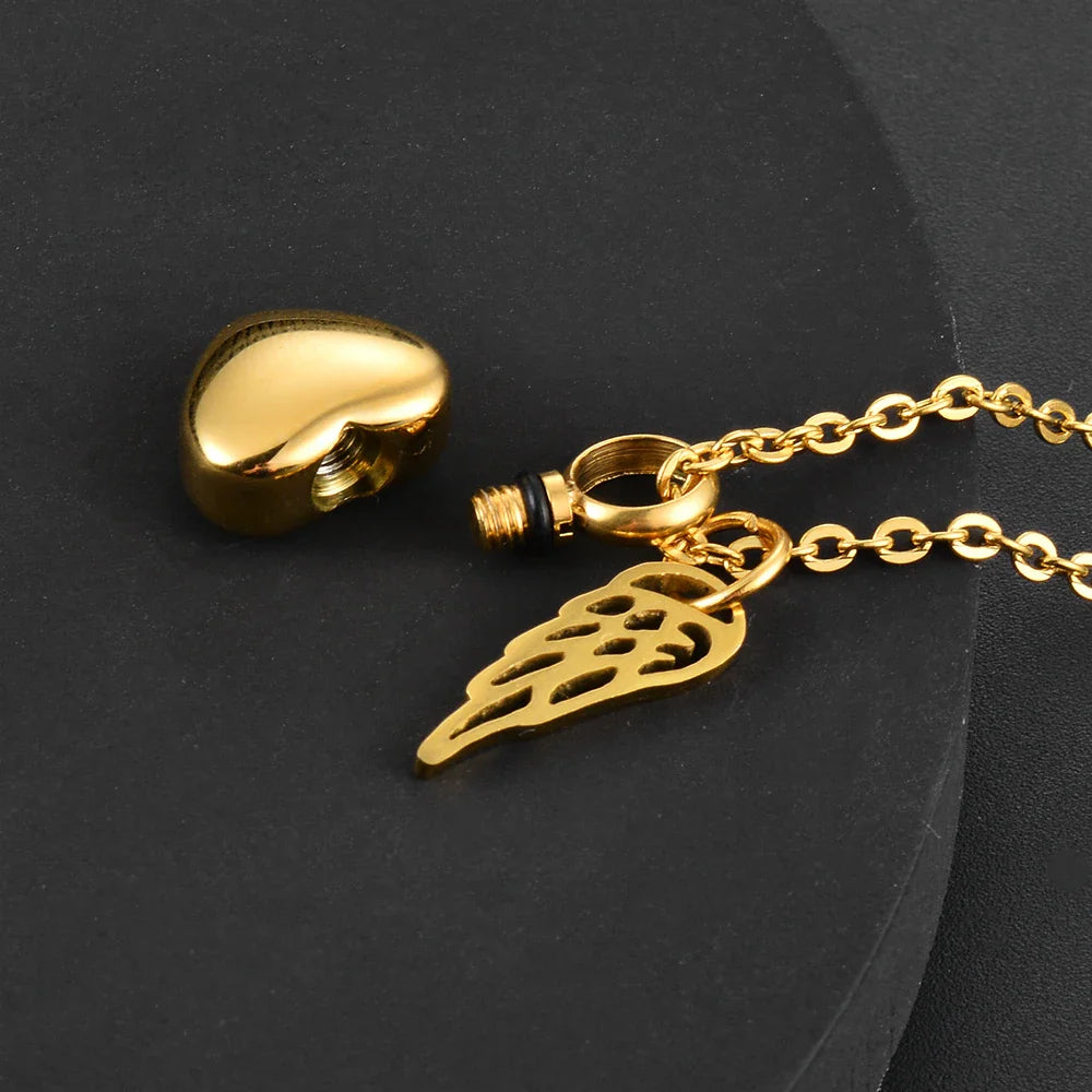 Collar para urna con colgante de alas de ángel y corazón