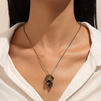 Collar con Colgante de Calavera Cabeza de Muerte bronce