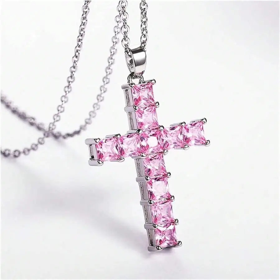 Collar con colgante de cruz con cristales cuadrados plata y rosa