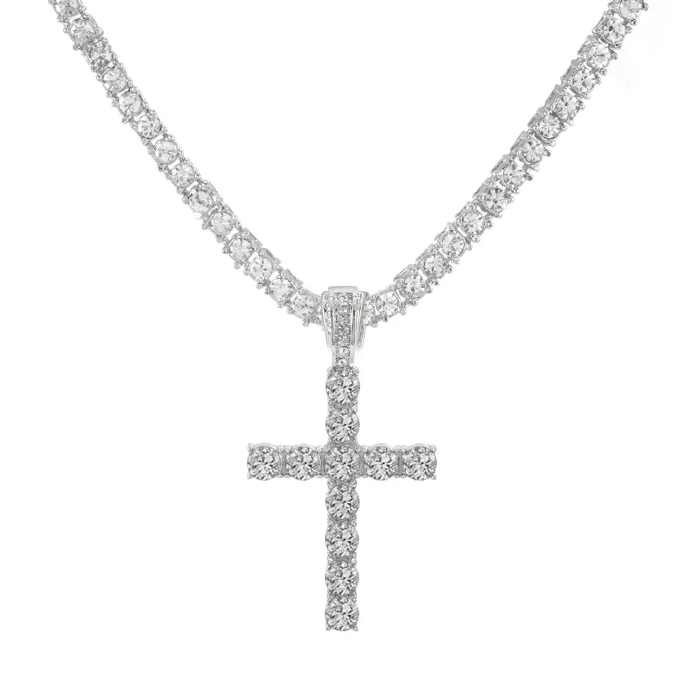 Collar con colgante de cruz brillo plateado plata