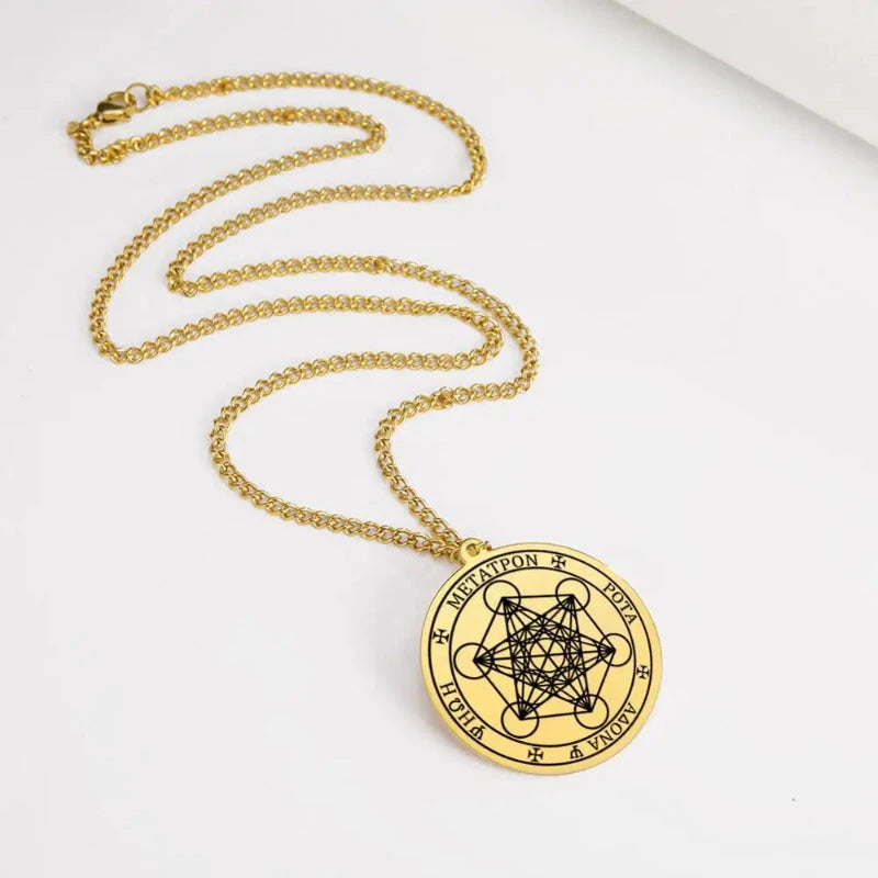 Collar con Colgante Cubo de Metatrón dorado