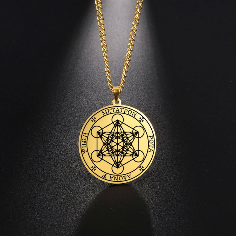 Collar con Colgante Cubo de Metatrón dorado