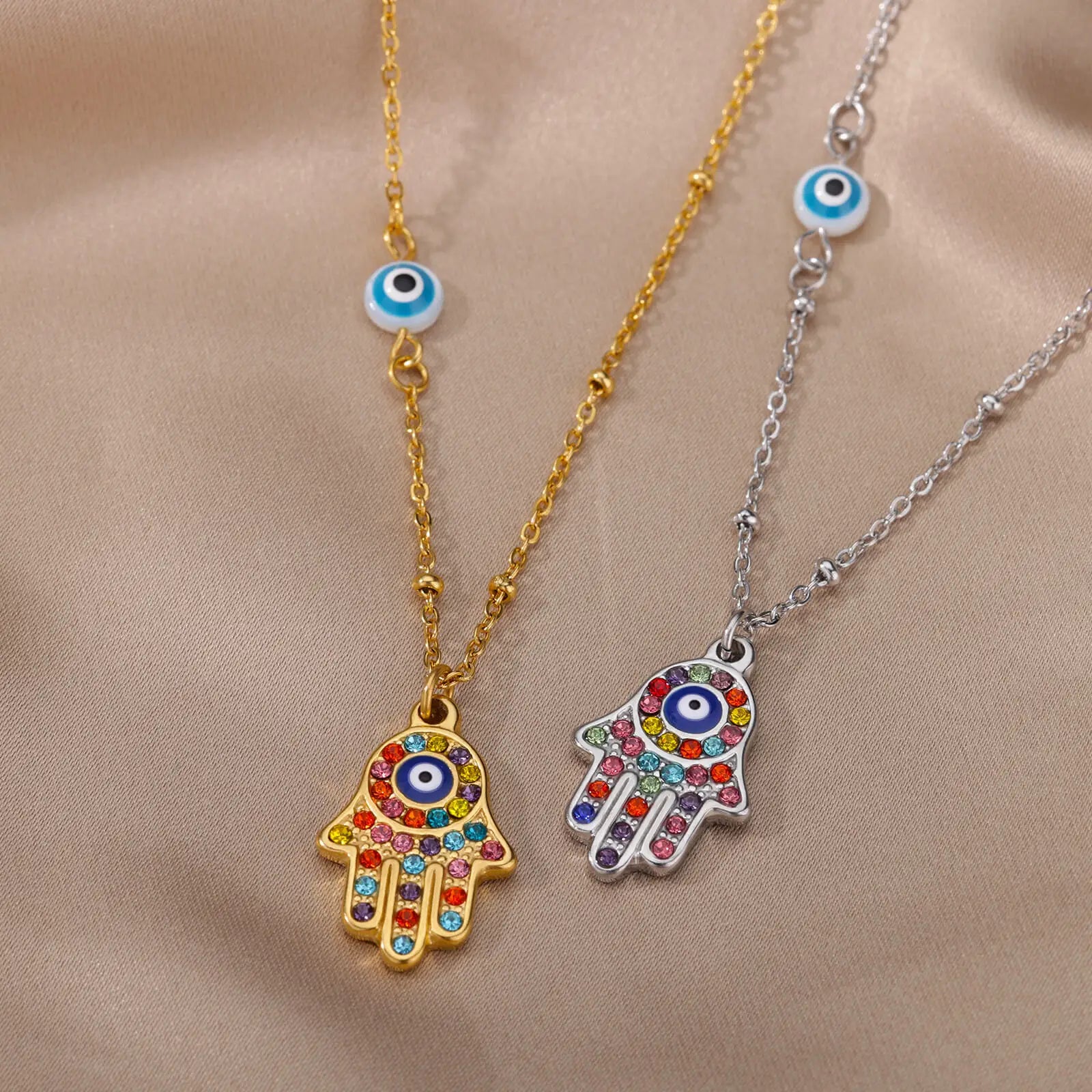 Collar con colgante de protección contra el mal de ojo y mano de Fátima multicolor árabe plata