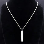 Collar con colgante de protección Mesuzah y letras hebreas judías en plata