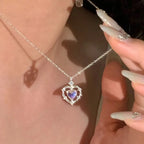 Collar con colgante de doble corazón de piedra de luna