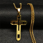 Collar con colgante de doble cruz oro