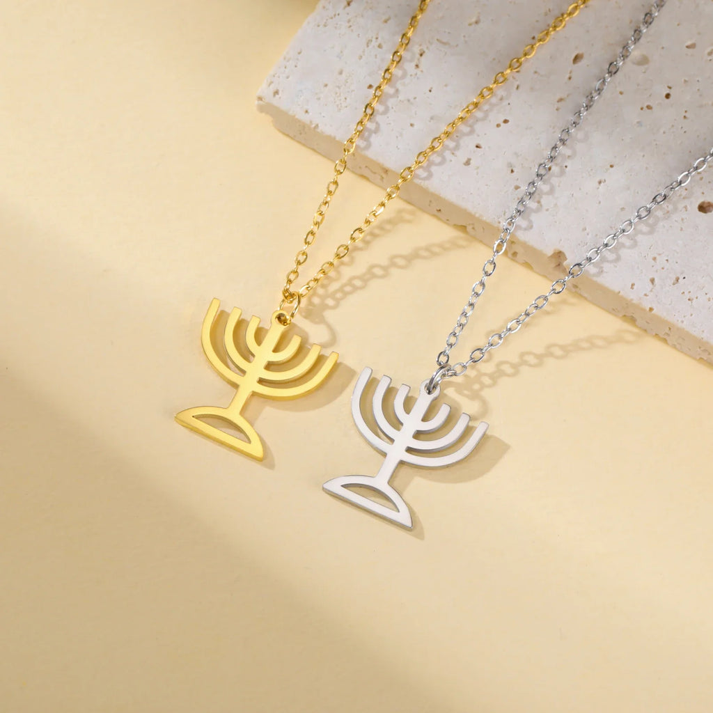 Collar con colgante del símbolo de la identidad judía Menorah 