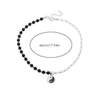 Collar con Colgante de Perlas Yin Yang Negro y Blanco
