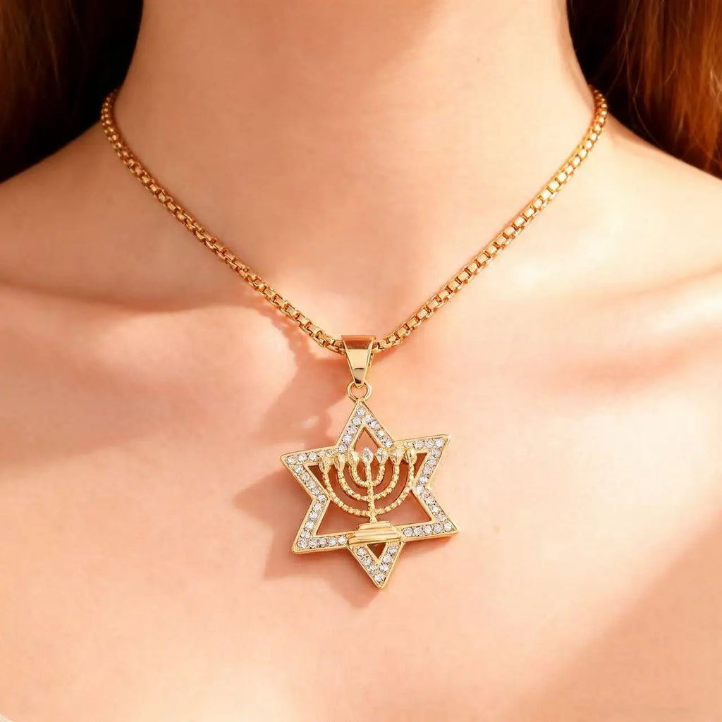 Collar con colgante de estrella de David y símbolo de la identidad judía Menorá oro