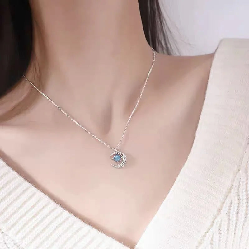 Collar con Colgante Estrella en Piedra de Luna y Circonio para Mujer plata