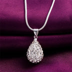Collar con colgante de gota de agua pavé de cristales brillantes