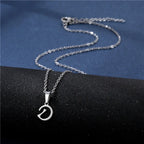 Collar personalizado con colgante de inicial d