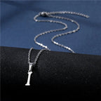 Collar personalizado con colgante de inicial i