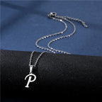 Collar personalizado con colgante de inicial p