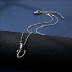 Collar personalizado con colgante de inicial u