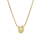 Collar con colgante de inicial con strass u