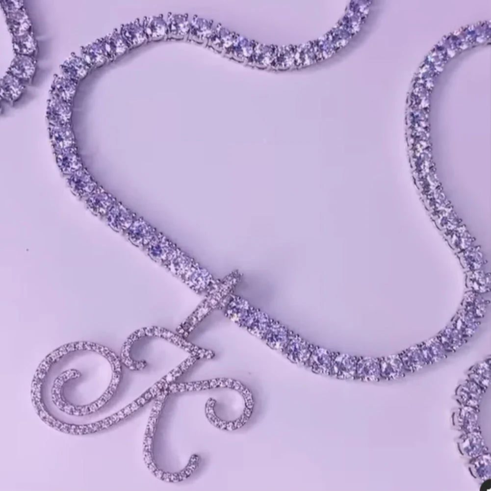 Collar gargantilla con colgante de inicial y strass k