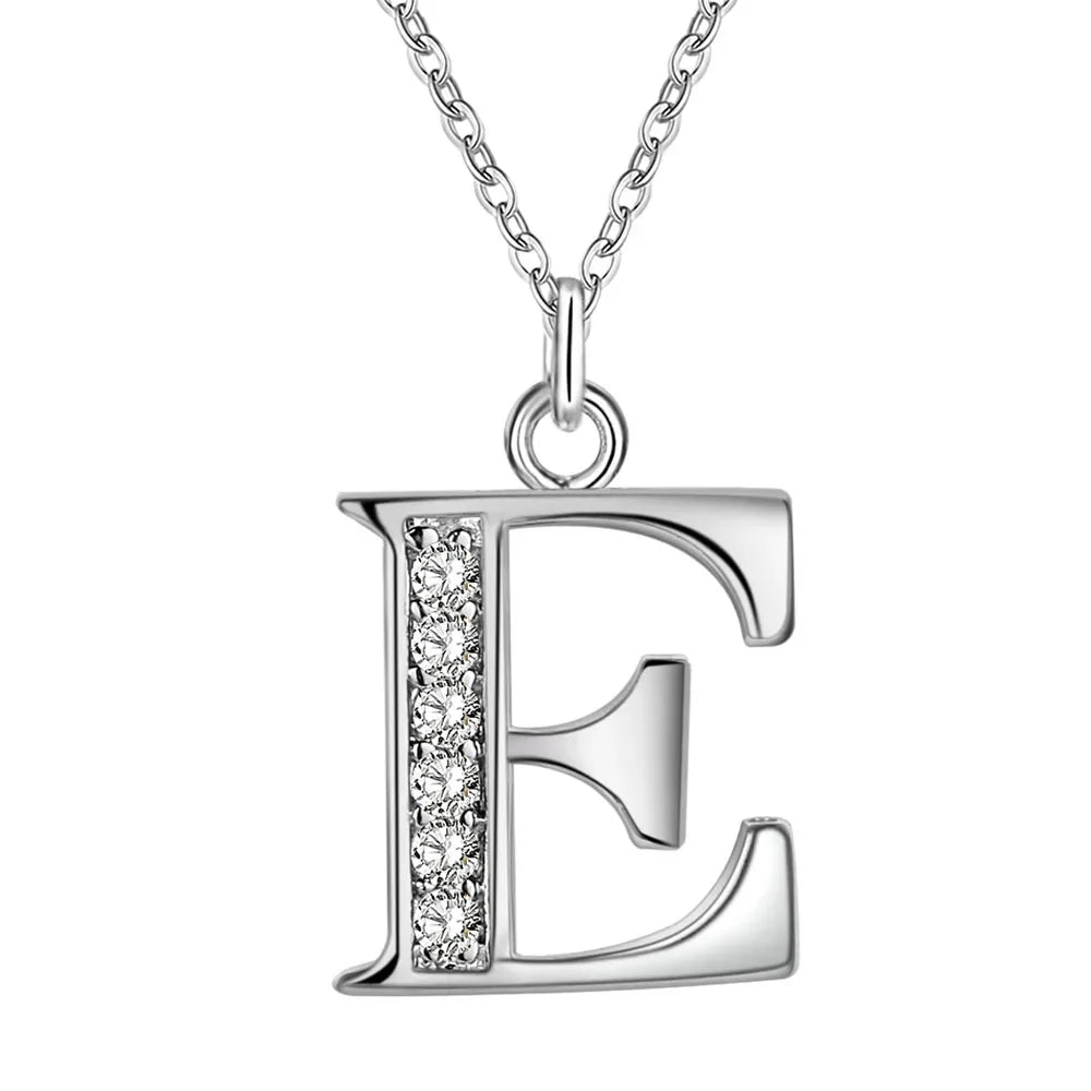 Collar largo con colgante inicial e