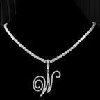 Collar gargantilla con colgante de inicial y strass w