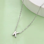 Collar con colgante de inicial - letra 