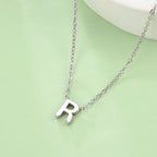 Collar con colgante de inicial - letra 