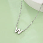 Collar con colgante de inicial - letra 