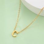 Collar con colgante de inicial - letra 