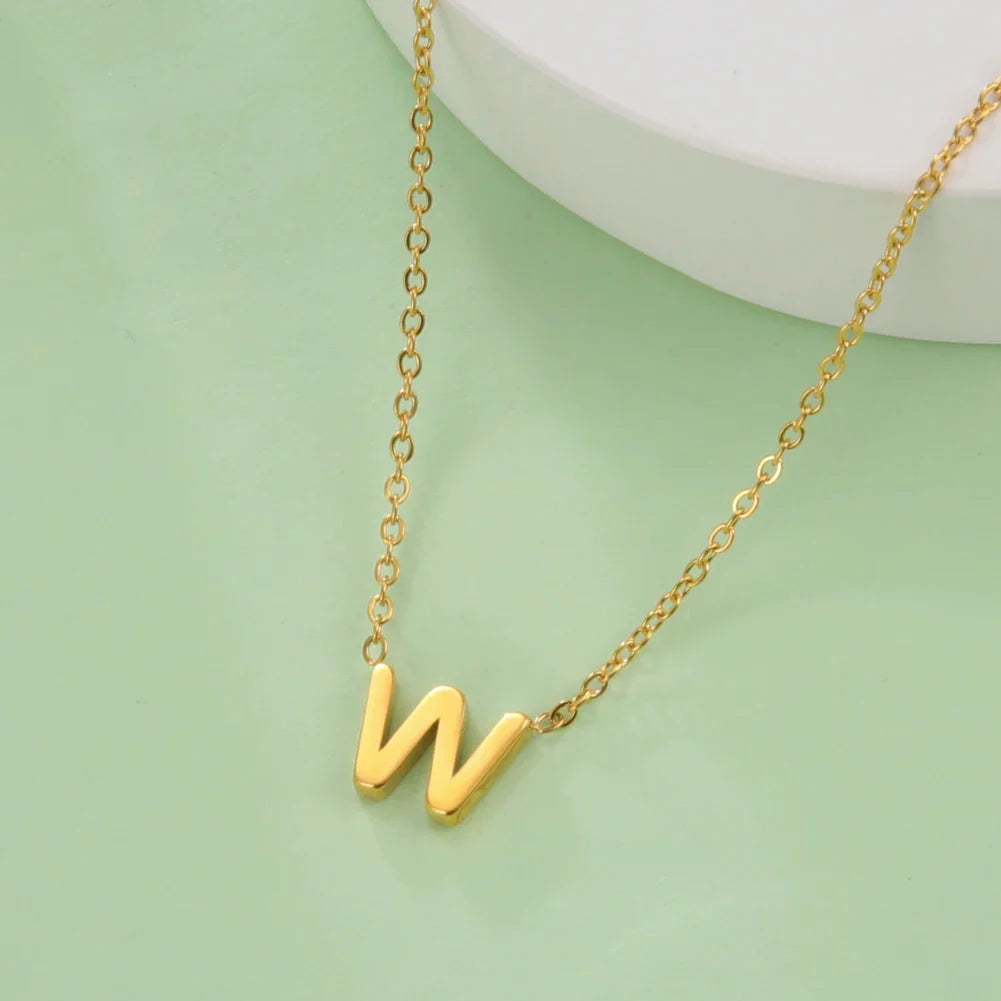 Collar con colgante de inicial - letra 