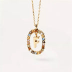 Collar con colgante ovalado inicial f