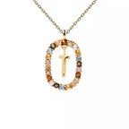Collar con colgante ovalado inicial t