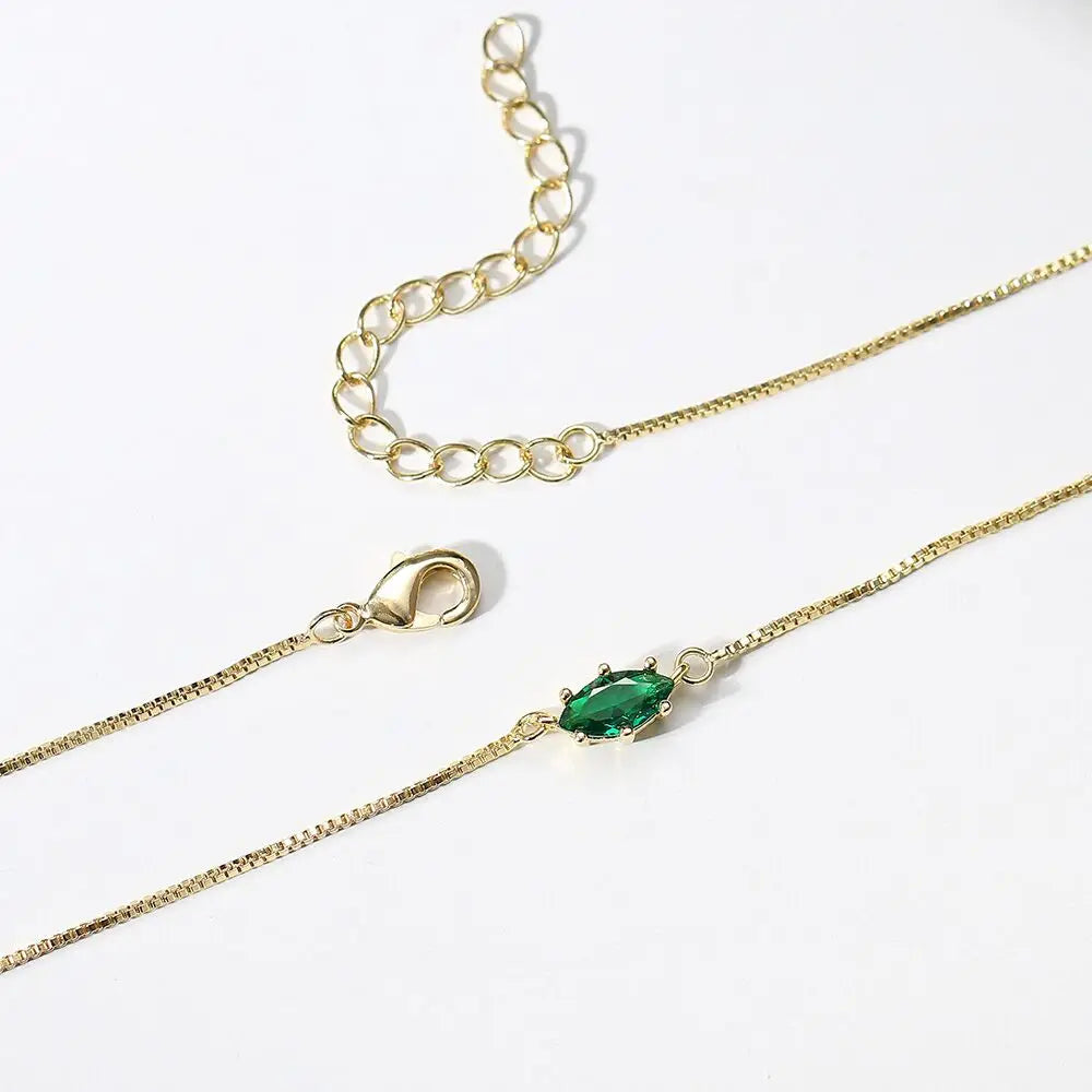 Collar con colgante de piedra de nacimiento con forma de ojo