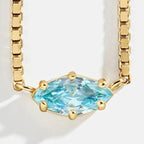 Collar con colgante de piedra de nacimiento con forma de ojo marzo