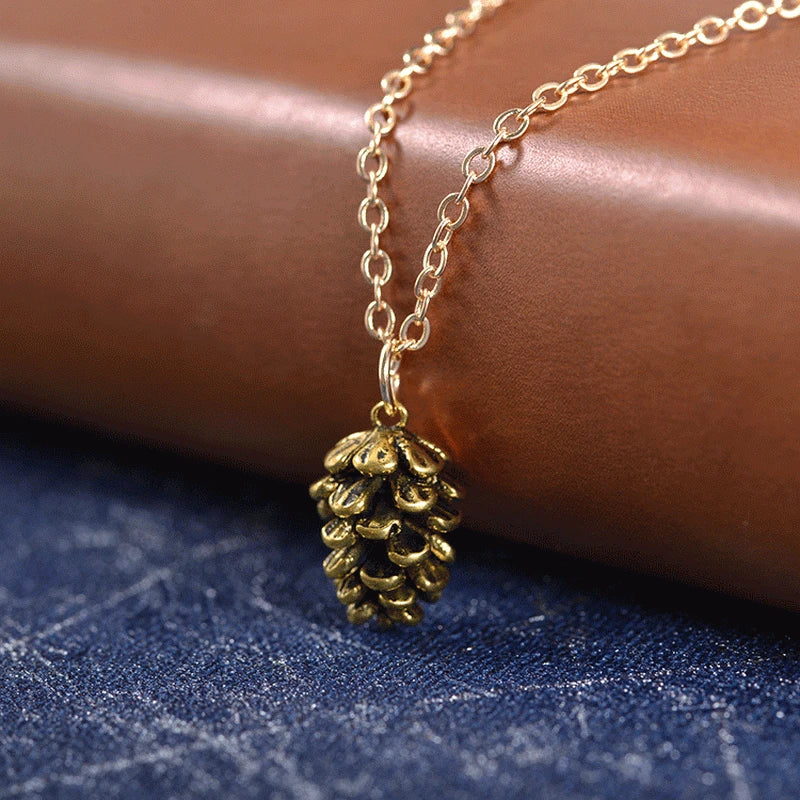 Collar con colgante de piña para mujer oro