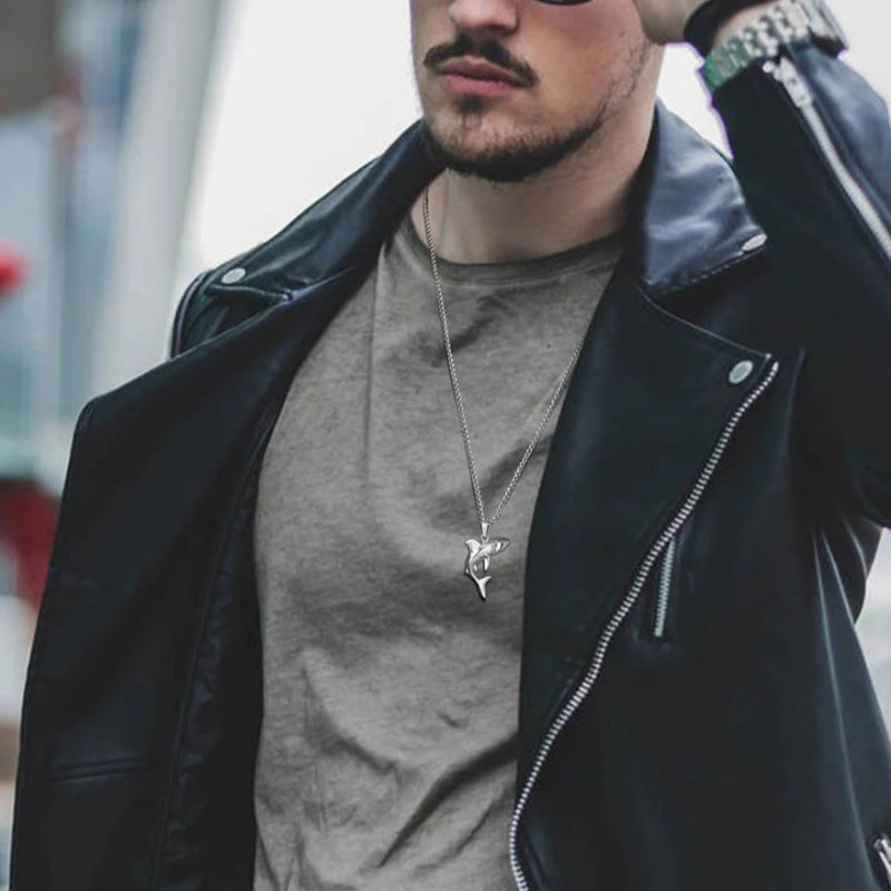 Collar con Colgante de Tiburón para Hombre plata