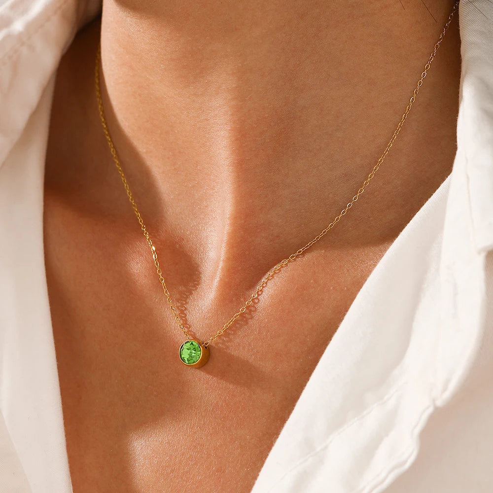 Collar con colgante redondo de piedra de nacimiento para mujer 