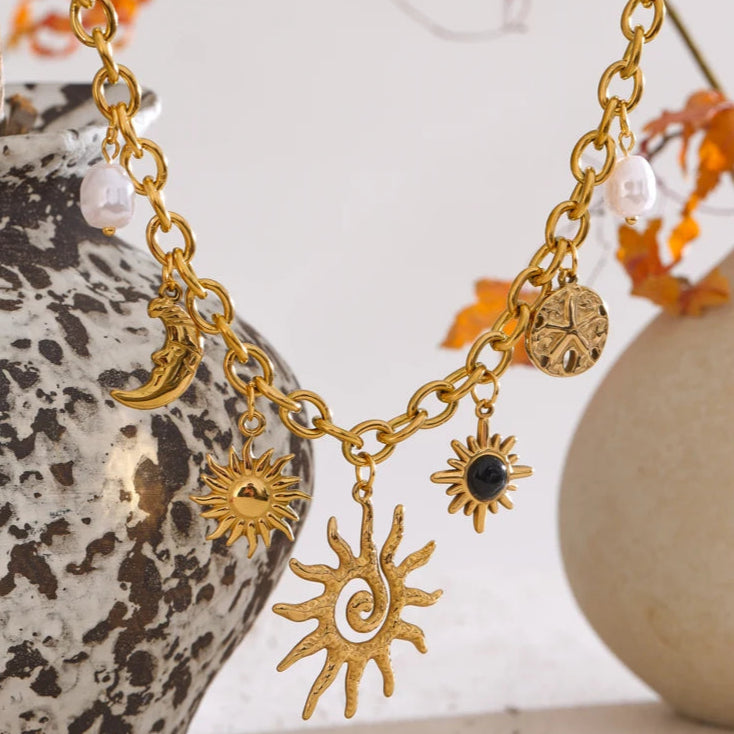 Collar con Colgante de Sol y Luna para Mujer