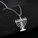 Collar con colgante simbólico judío Menorah