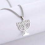Collar con colgante simbólico judío Menorah