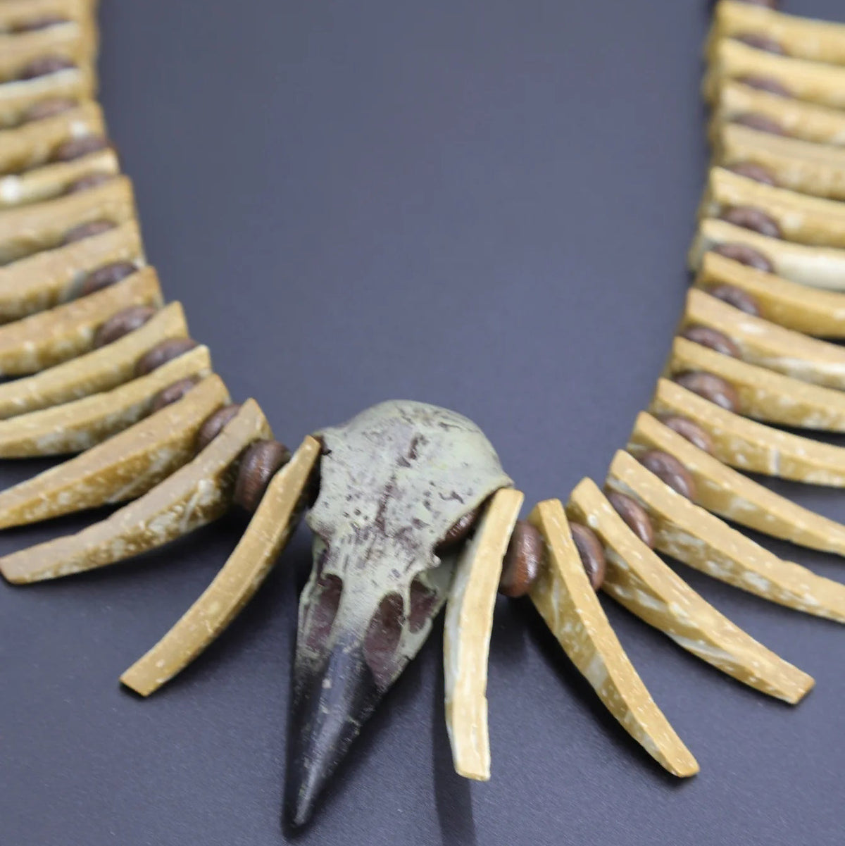 Necklace with "Odin" skull pendant and skeleton in bone-effect resin