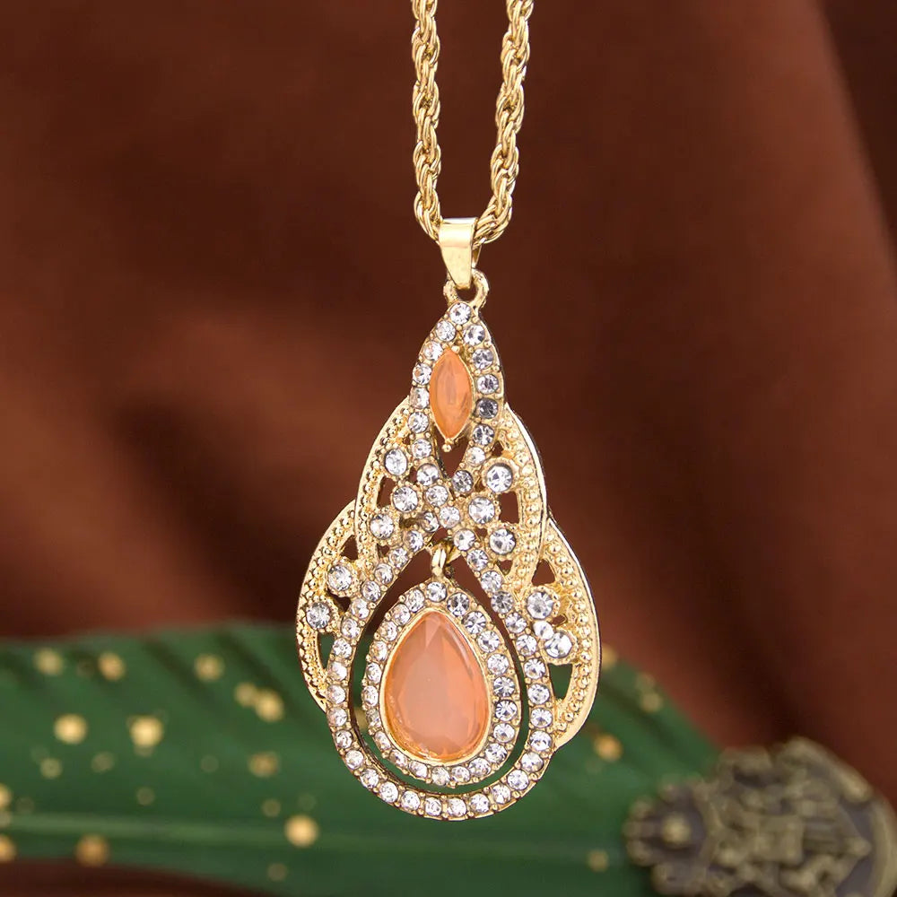 Collar con colgante tradicional para mujer árabe naranja
