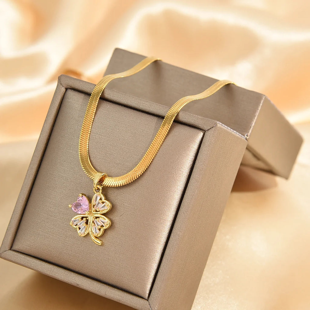 Collar con colgante de trébol de 4 hojas amuleto de la suerte y circonio