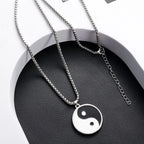 Collar con Colgante Yin Yang Negro y Blanco