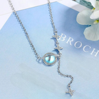 Collar con colgante de piedra de luna y estrellas de circonio