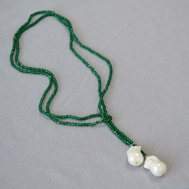 Collar de Encanto con Colgante de perlas verdes