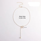 Collar de Perlas con Colgante de Nudo