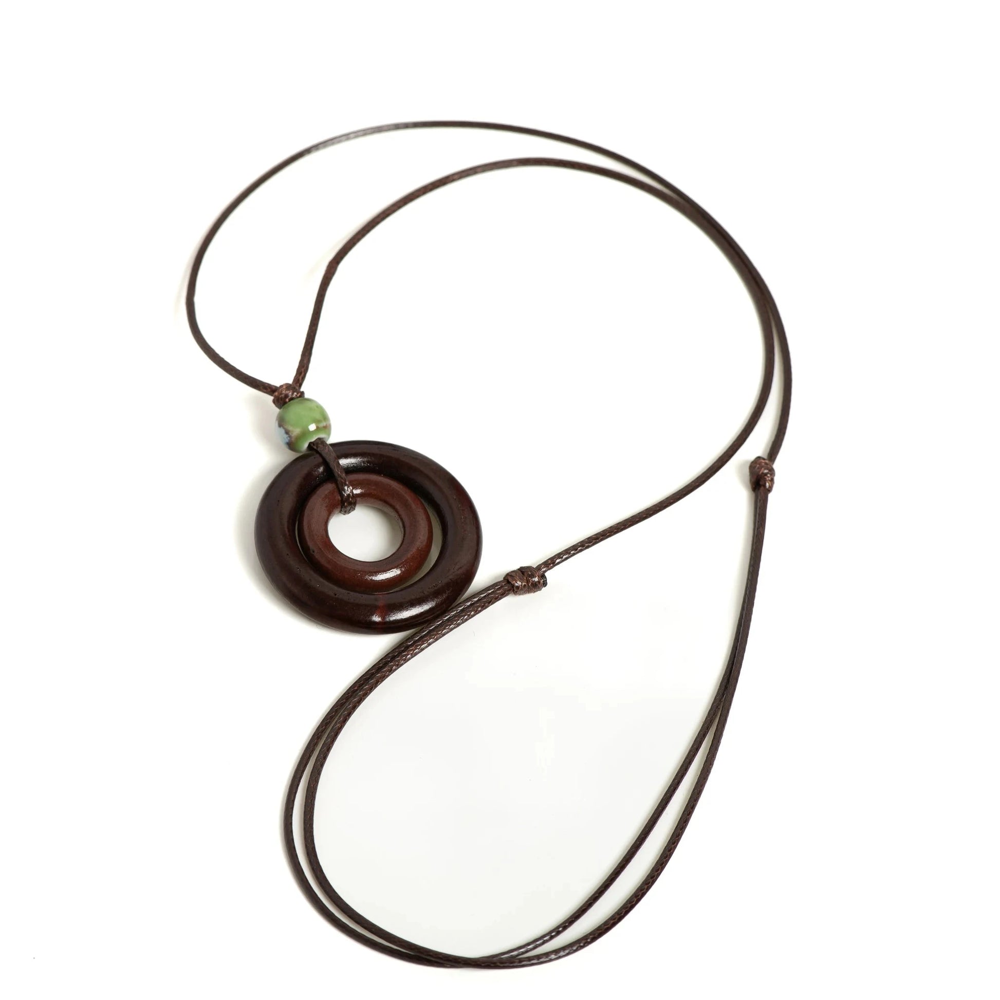 Collar de Cuerda con Colgante Redondo para Mujer